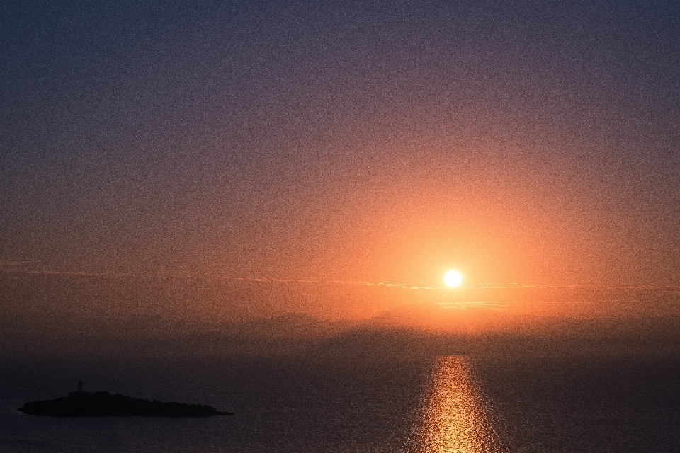 海 水 地平線 太陽