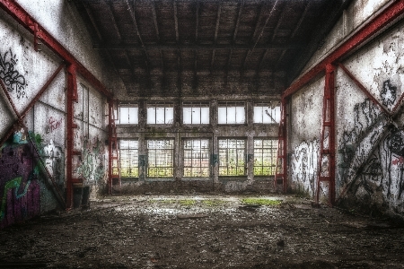 Window building barn urban Photo