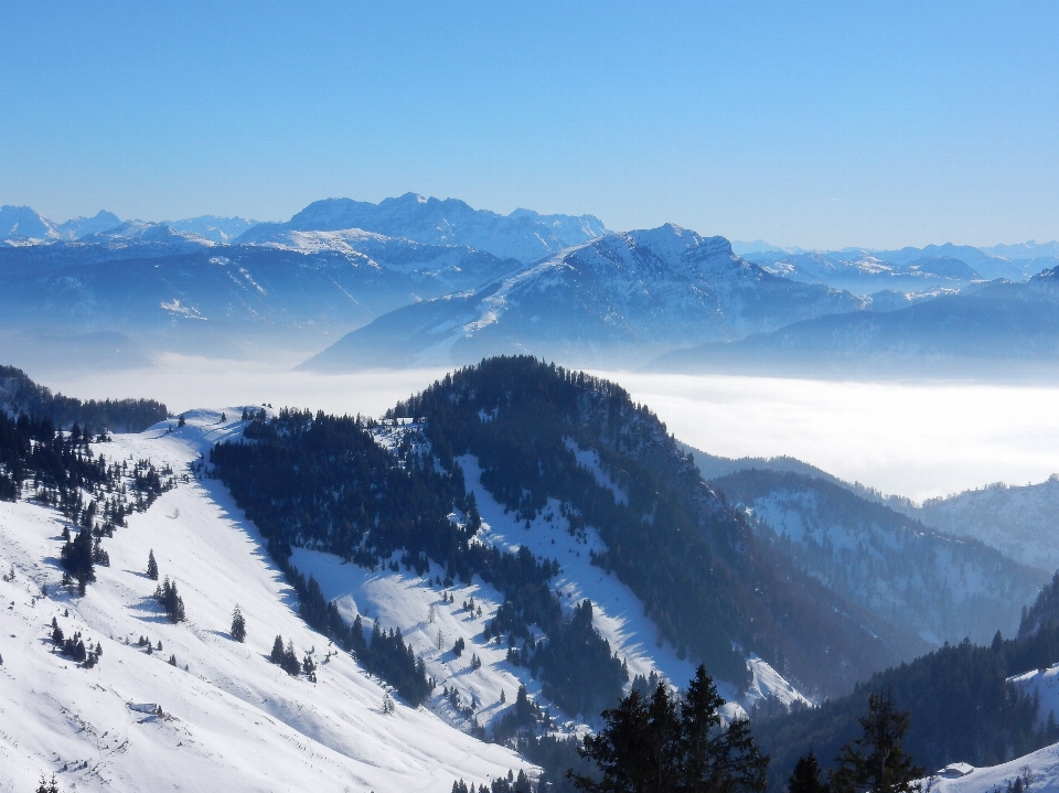 Paisagem montanha neve inverno