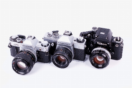 Foto Kamera retro nikon
 mainan