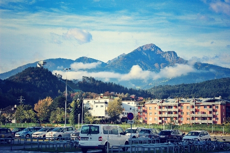 Foto Paisagem mar montanha nuvem