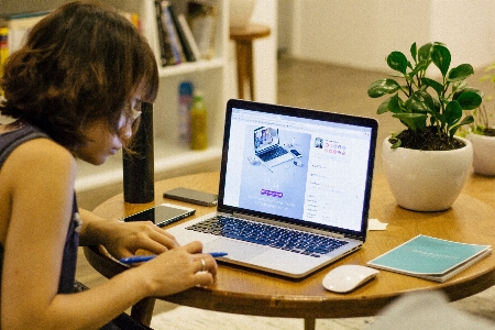 Computer writing working person Photo