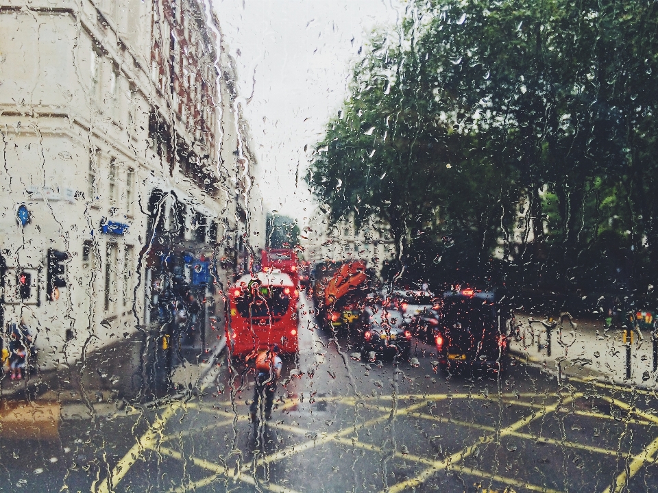 Rain window raindrop bus