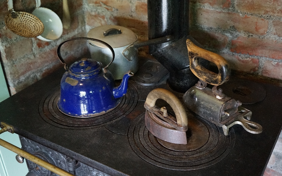 Antique wheel bell cook