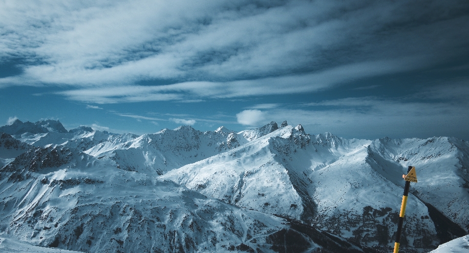 山 雪 冬天 云