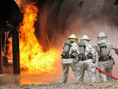 Live equipment spray training Photo