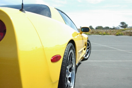 車 車輪 車両 スポーツカー
 写真