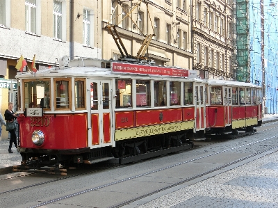 Foto Antico tram trasporto rosso