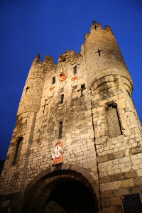 Foto Prédio torre castelo catedral