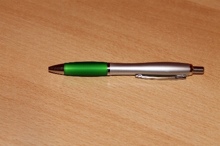 Pen green silver writing tool Photo