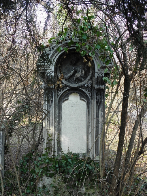 Stone arch chapel cemetery