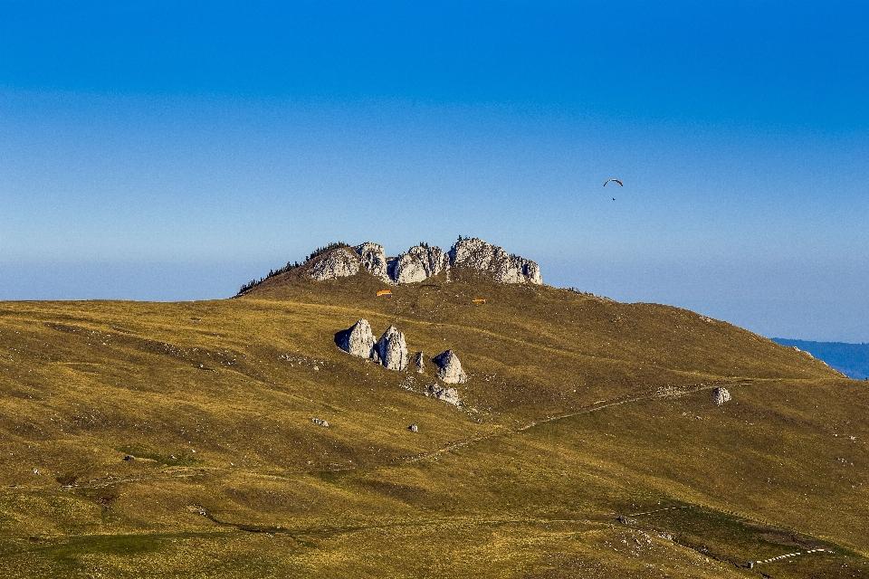 Manzara deniz sahil dağ