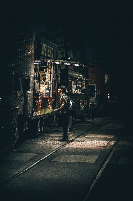 光 路 街道 夜晚