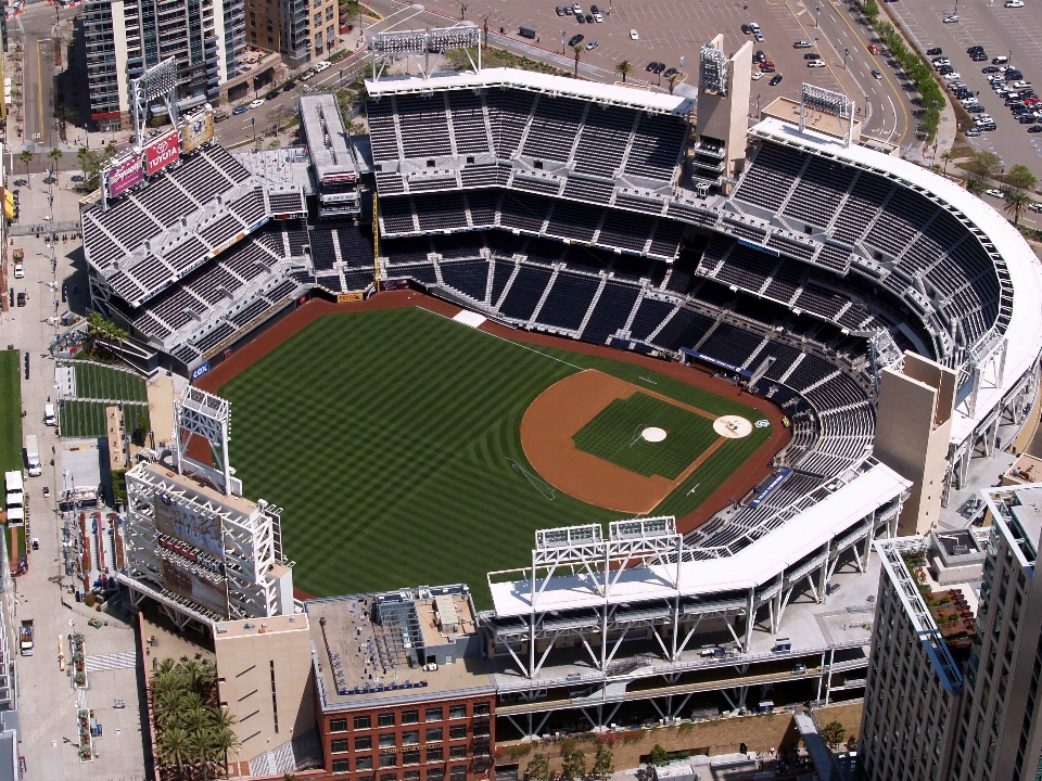 Arquitectura estructura béisbol campo