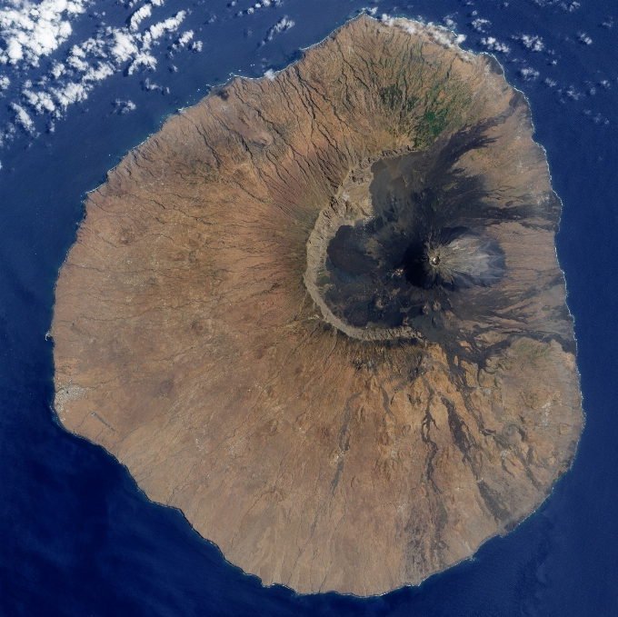 海 海洋 火山 岛