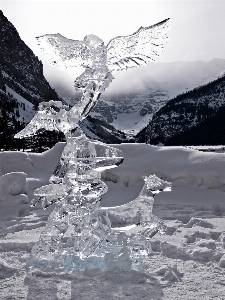 Mountain snow winter lake Photo