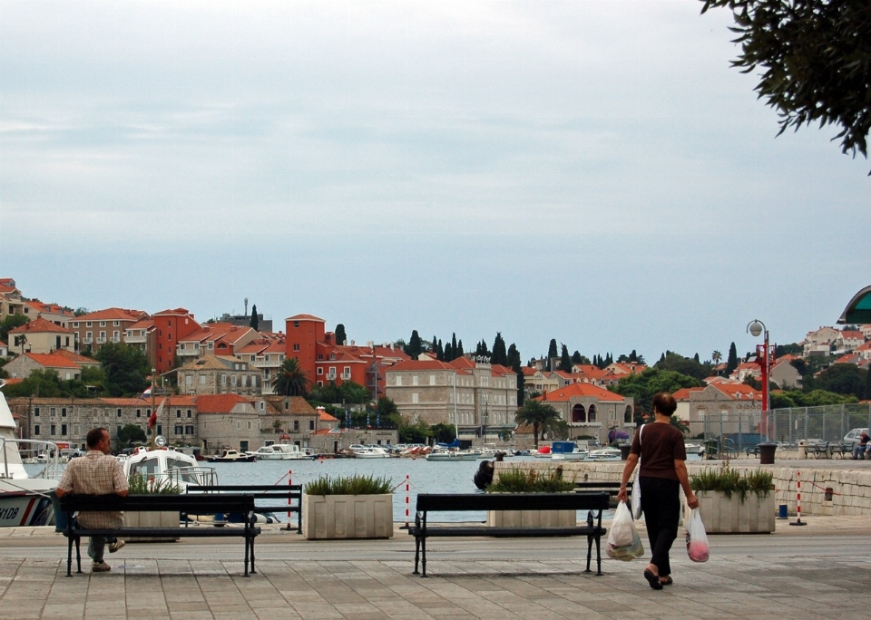 Sea water people boardwalk