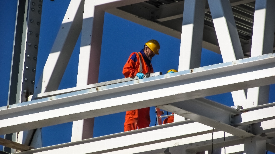 Working structure roof building