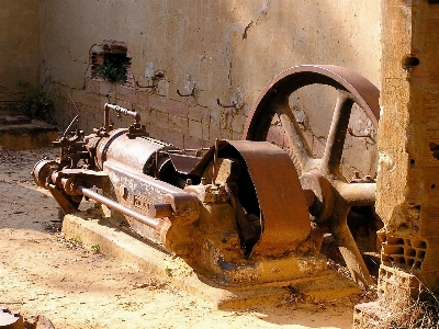 Wood technology old vehicle Photo