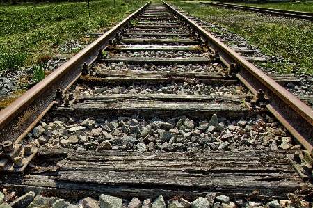 追跡 鉄道 輸送 車両 写真