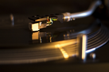 Music needle vinyl turntable Photo