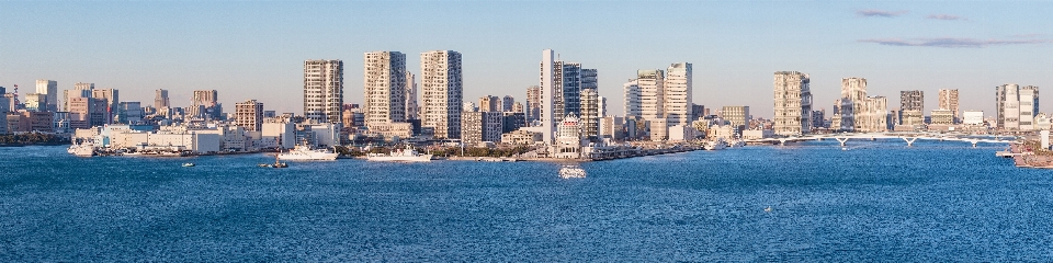 Coast horizon dock architecture