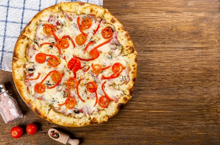 カフェ レストラン 皿 食べ物 写真