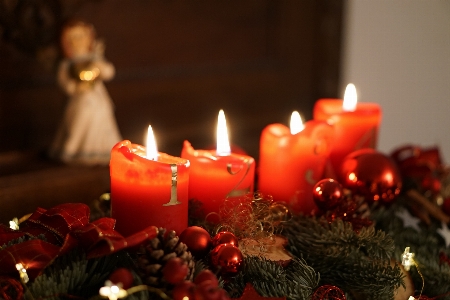 Flower red holiday candle Photo