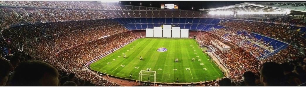 Foto Estructura barcelona estadio campo de béisbol
