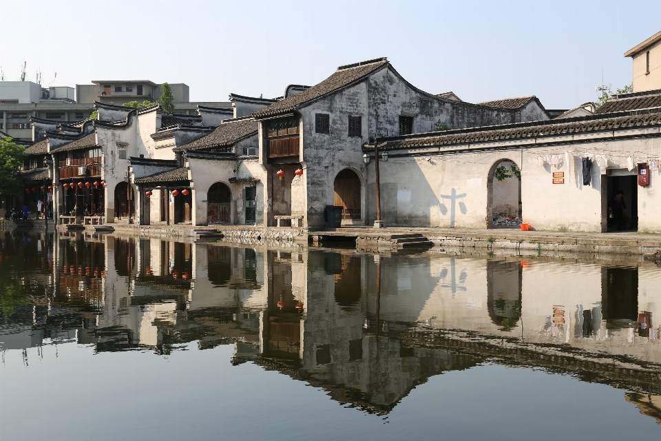 水 街 建物 川