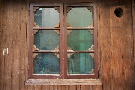 Foto Kayu rumah jendela ruang