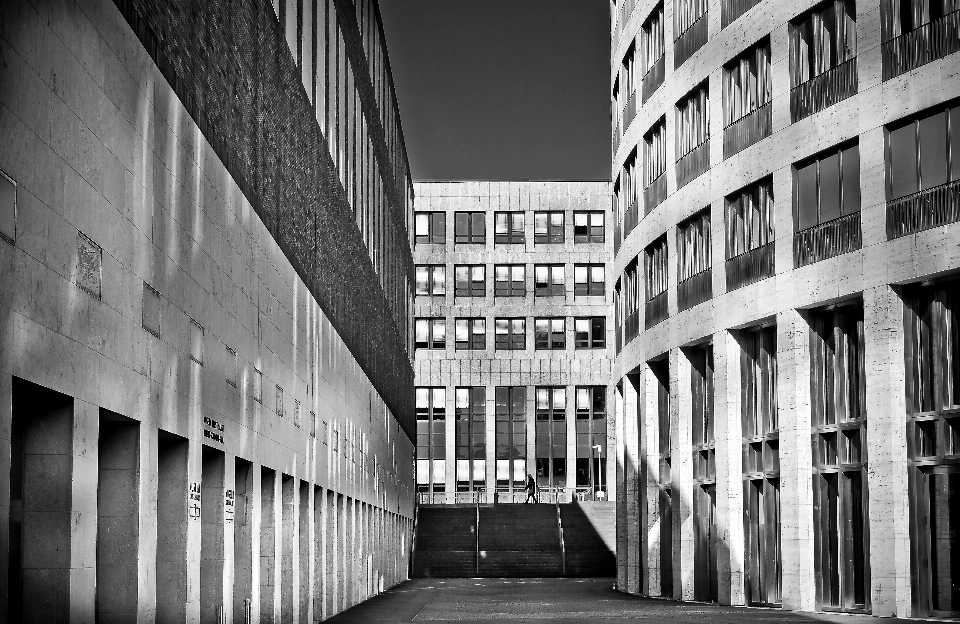 Schwarz und weiß
 die architektur struktur himmel