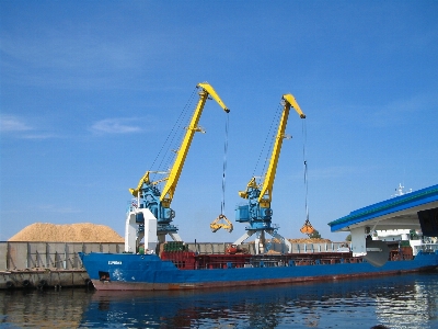 Sea boat ship vehicle Photo