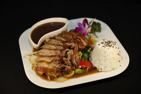 レストラン 皿 食事 食べ物 写真