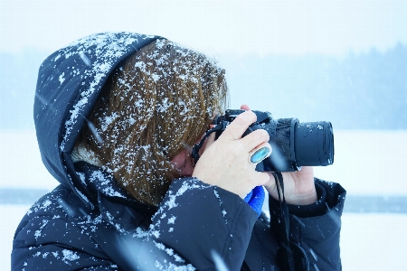 人 雪 寒い 冬 写真