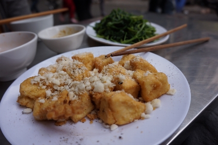 街 レストラン 皿 食事 写真