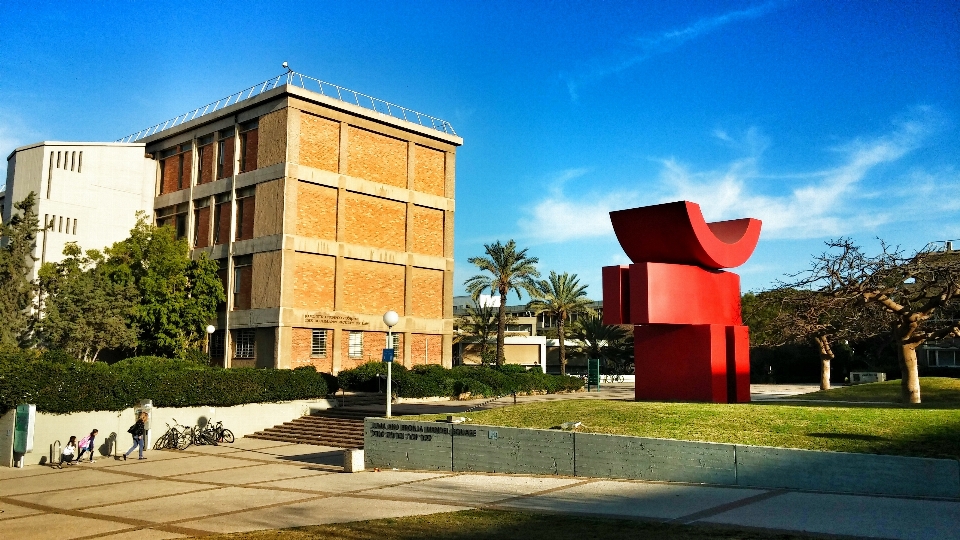 Architettura edificio centro
 plaza
