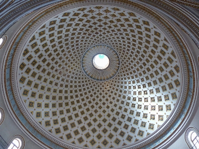 Wheel ceiling circle rotunda Photo