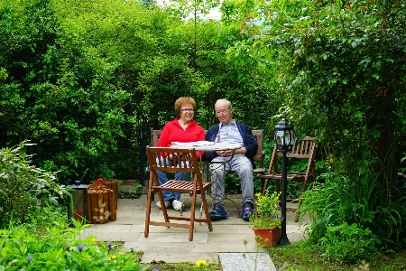 Man table forest woman Photo