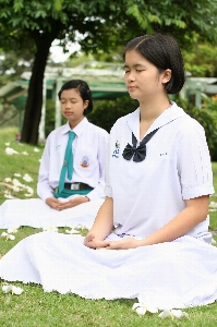 Foto Orang buddhis agama budha thailand