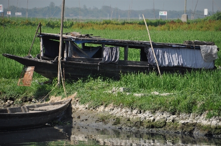 Foto Bote viejo río transporte