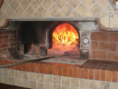 Restaurant rustic cooking fire Photo