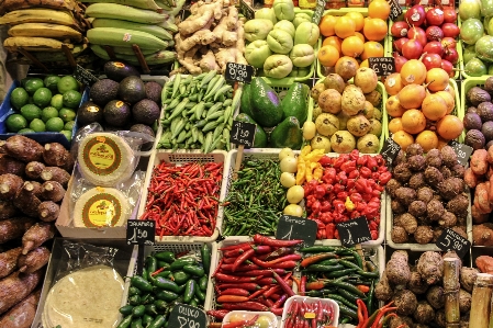 Fruit city food vendor Photo