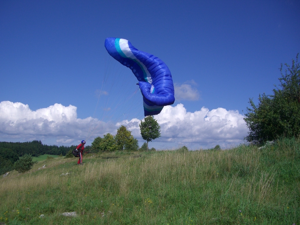 Ciel aventure vent bleu