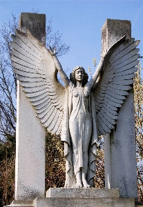 Foto Asa monumento fêmea estátua