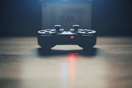 Light game controller video Photo