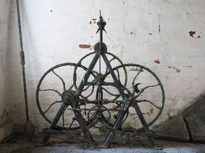 Snow antique wheel clock Photo