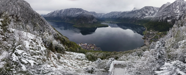 Wilderness mountain snow lake Photo