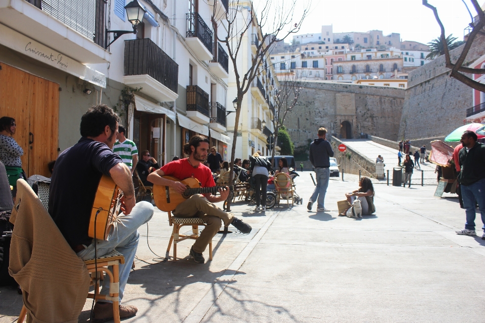 Peatonal música camino calle