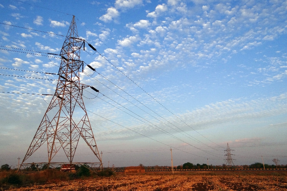 Kincir angin menara tiang kapal